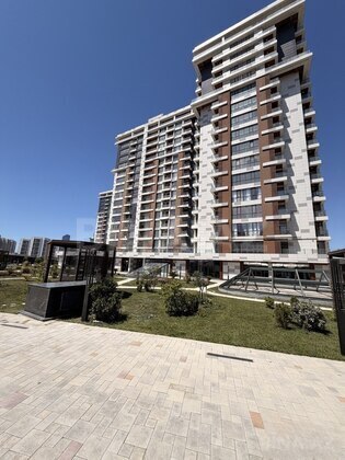 3 otaqlı Yeni tikili, Koroğlu m., Bakı