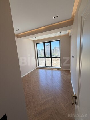 3 otaqlı Yeni tikili, Koroğlu m., Bakı