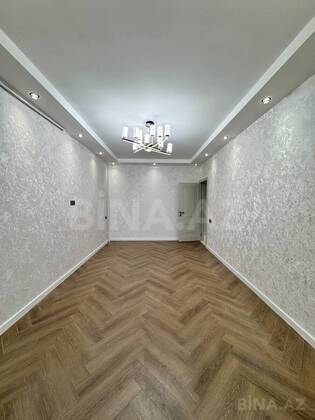 3 otaqlı Köhnə tikili, Xətai r., Bakı