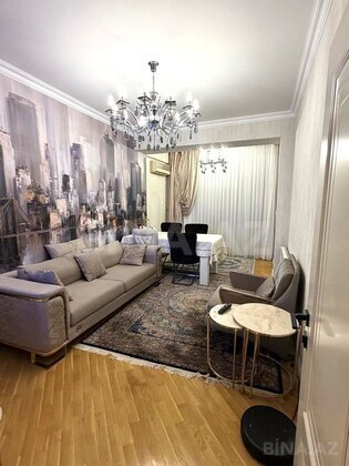 3 otaqlı, 70.0 m², 28 May