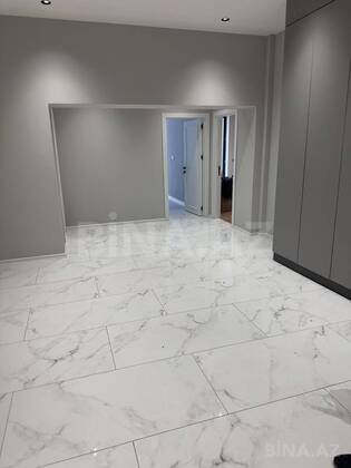 3 otaqlı Köhnə tikili, 28 May m., Bakı