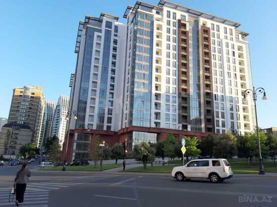 3 otaqlı, 110.0 m², Elmlər Akademiyası