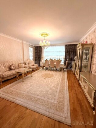 2 otaqlı Yeni tikili, Şah İsmayıl Xətai m., Bakı