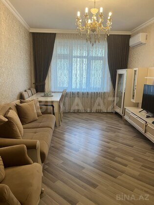 2 otaqlı, 60.0 m², Bakıxanov