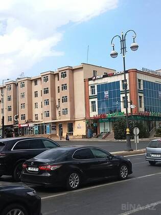 1 otaqlı Köhnə tikili, İnşaatçılar m., Bakı