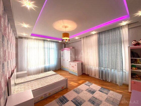 3 otaqlı Yeni tikili, Neftçilər m., Bakı