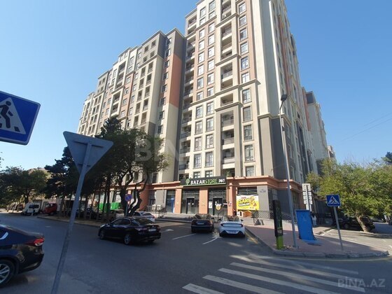 3 otaqlı Yeni tikili, Qara Qarayev m., Bakı