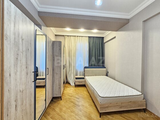 3 otaqlı Yeni tikili, Badamdar q., Bakı