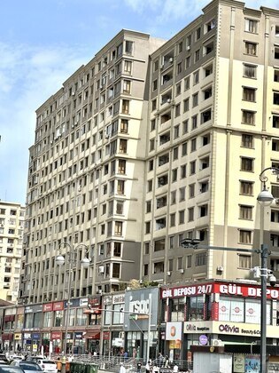 2 otaqlı, 65.0 m², İnşaatçılar