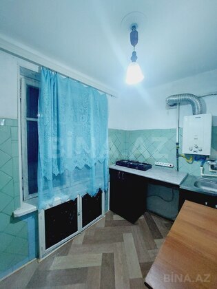 2 otaqlı Köhnə tikili, Qara Qarayev m., Bakı