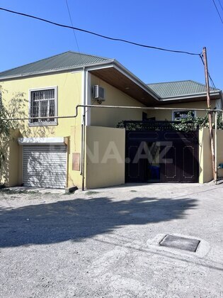 4 otaqlı Həyət evi/Bağ evi, Binəqədi q., Bakı