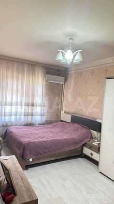 4 otaqlı Köhnə tikili, Xalqlar Dostluğu m., Bakı
