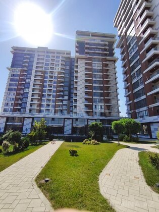 3 otaqlı Yeni tikili, Koroğlu m., Bakı