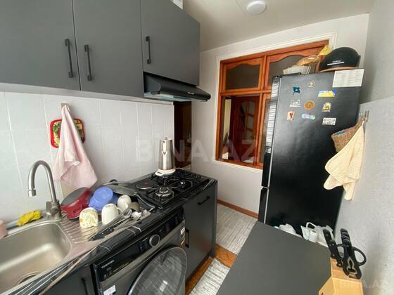 2 otaqlı Köhnə tikili, Badamdar q., Bakı