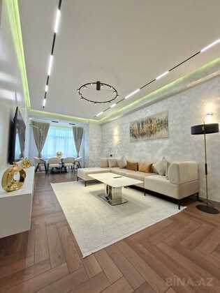 4 otaqlı, 142.0 m², Gənclik