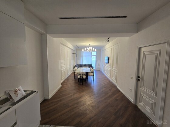 3 otaqlı Yeni tikili, Şah İsmayıl Xətai m., Bakı