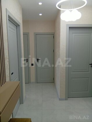 3 otaqlı Köhnə tikili, Əhmədli m., Bakı