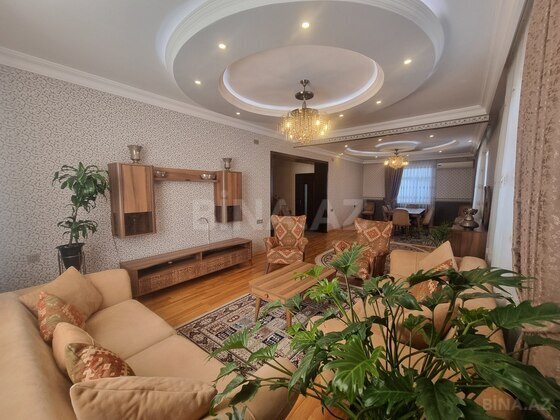 7 otaqlı Həyət evi/Bağ evi, Albalılıq q., Bakı