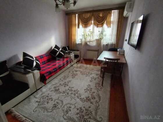 2 otaqlı Köhnə tikili, Azadlıq Prospekti m., Bakı