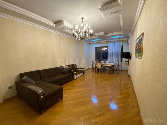 3 otaqlı Yeni tikili, 28 May m., Bakı