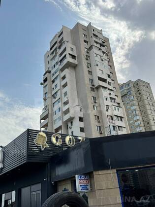 3 otaqlı Köhnə tikili, Nizami m., Bakı