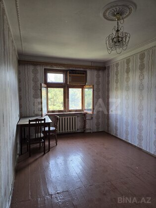 4 otaqlı Köhnə tikili, Əhmədli m., Bakı