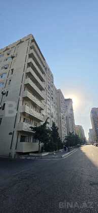 2 otaqlı Köhnə tikili, Gənclik m., Bakı