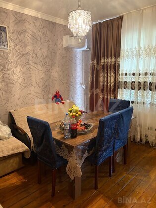 2 otaqlı Köhnə tikili, Memar Əcəmi m., Bakı