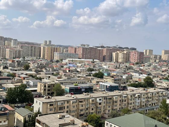 3 otaqlı Yeni tikili, İnşaatçılar m., Bakı