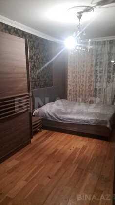 4 otaqlı Köhnə tikili, Əhmədli m., Bakı