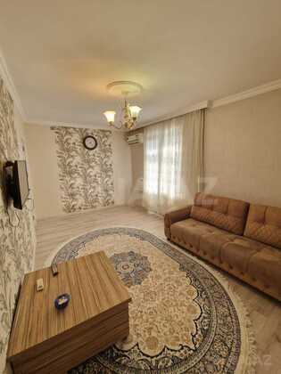 1 otaqlı Köhnə tikili, Neftçilər m., Bakı