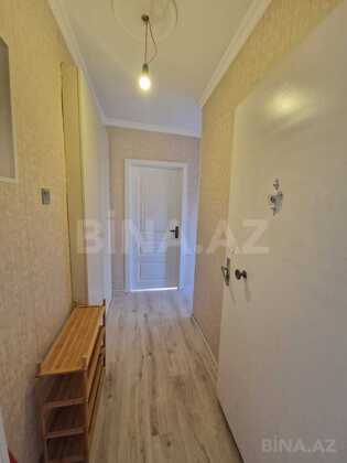 1 otaqlı Köhnə tikili, Neftçilər m., Bakı