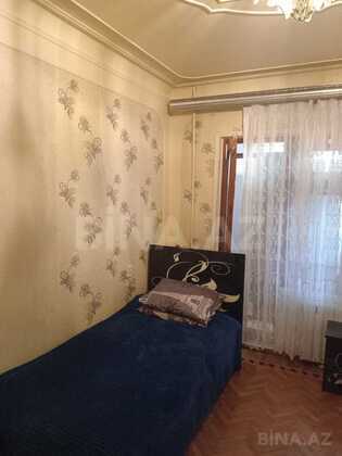 5 otaqlı Köhnə tikili, Xalqlar Dostluğu m., Bakı