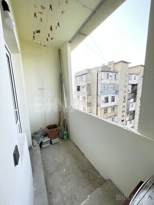 4 otaqlı Köhnə tikili, Xalqlar Dostluğu m., Bakı
