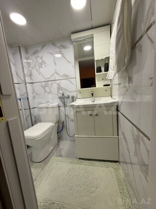 2 otaqlı Köhnə tikili, Sahil m., Bakı