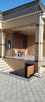 4 otaqlı Həyət evi/Bağ evi, Novxanı q., Bakı