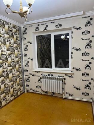 3 otaqlı Köhnə tikili, Neftçilər m., Bakı