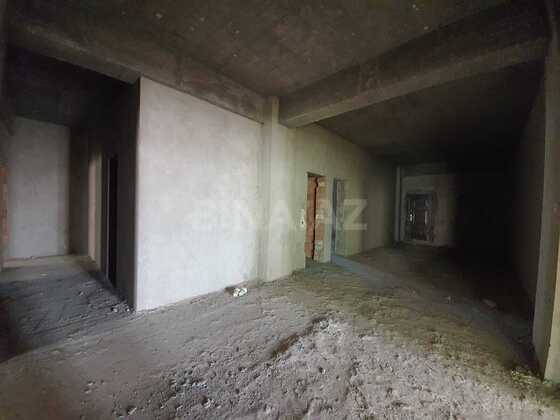 4 otaqlı Yeni tikili, Ağ şəhər q., Bakı