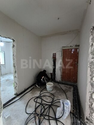 5 otaqlı Köhnə tikili, Xalqlar Dostluğu m., Bakı