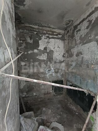 5 otaqlı Köhnə tikili, Xalqlar Dostluğu m., Bakı