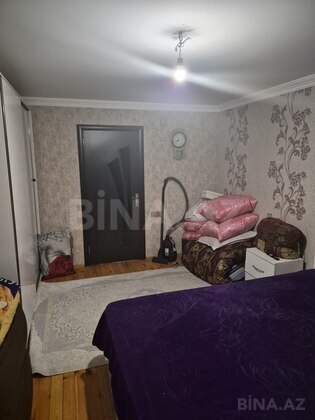 3 otaqlı Köhnə tikili, Neftçilər m., Bakı