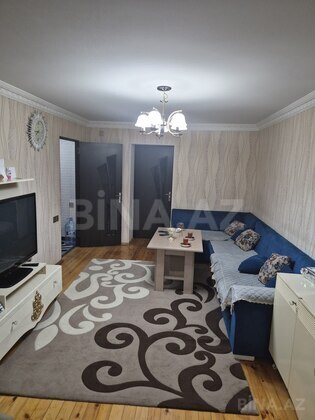 3 otaqlı Köhnə tikili, Neftçilər m., Bakı