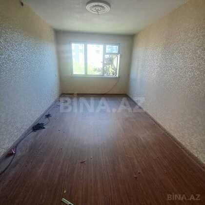 3 otaqlı Köhnə tikili, Neftçilər m., Bakı
