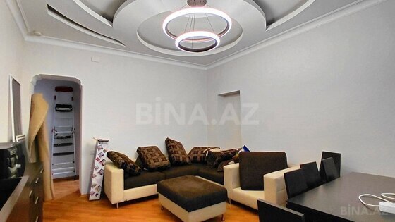 3 otaqlı Köhnə tikili, Sahil m., Bakı