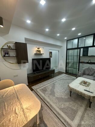 3 otaqlı Yeni tikili, Şah İsmayıl Xətai m., Bakı