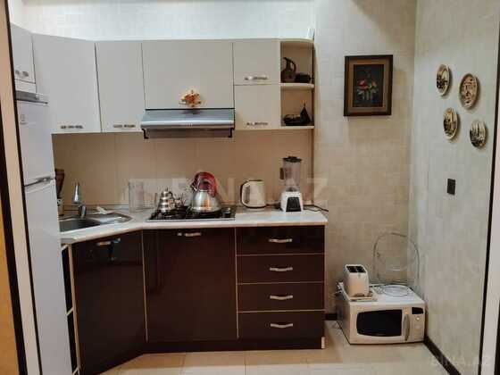 2 otaqlı Yeni tikili, Şah İsmayıl Xətai m., Bakı
