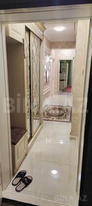 3 otaqlı Yeni tikili, Xırdalan