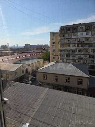 2 otaqlı Köhnə tikili, Neftçilər m., Bakı