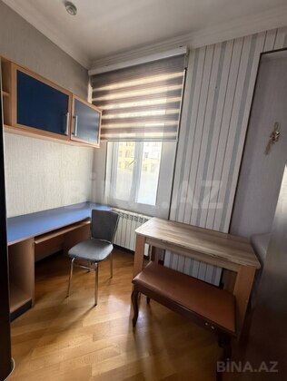 3 otaqlı Yeni tikili, Azadlıq Prospekti m., Bakı