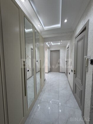 3 otaqlı Yeni tikili, Qara Qarayev m., Bakı